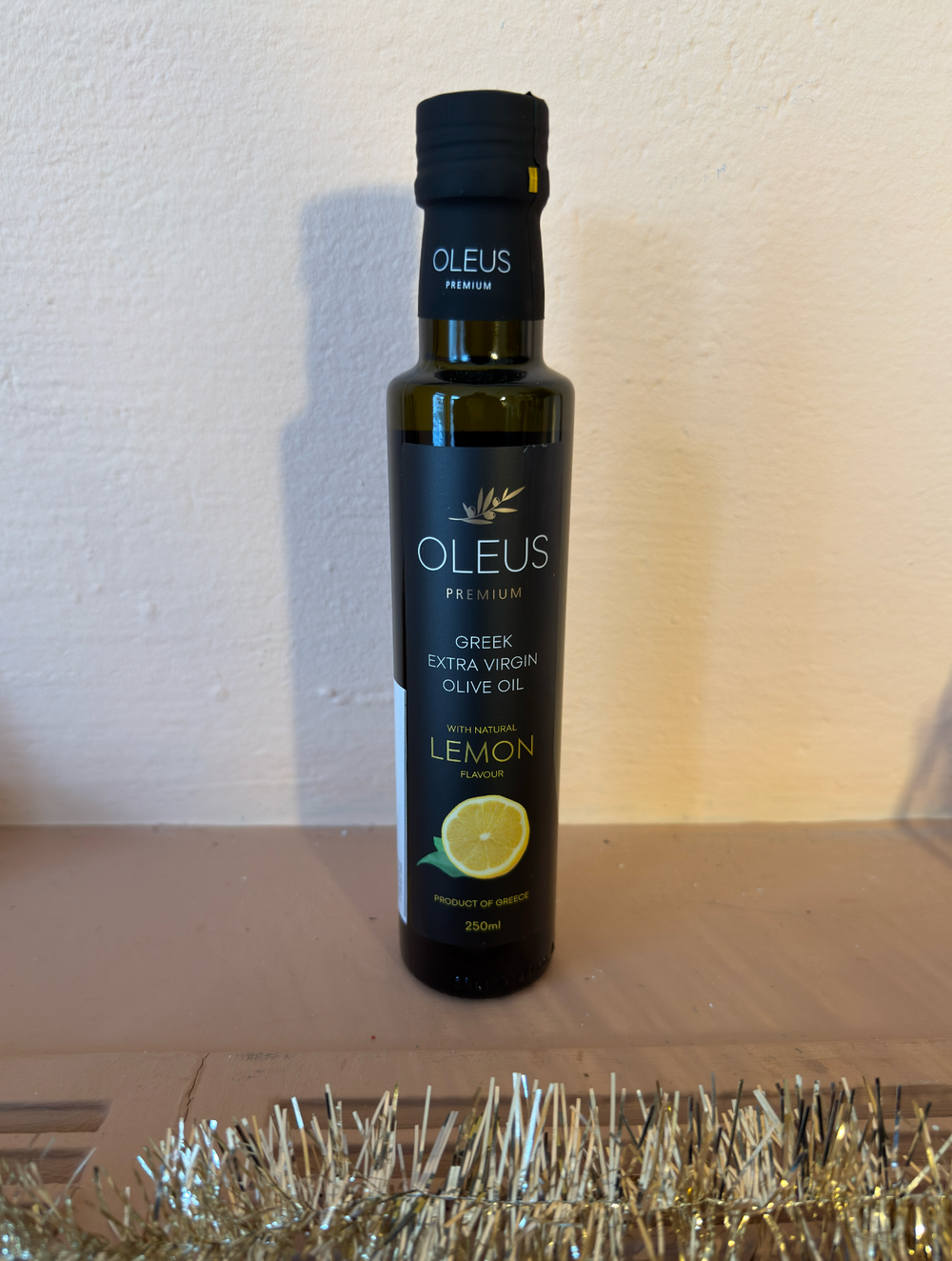 OLEUS griechisches Olivenöl extra nativ mit Zitronen Geschmack 250ml
