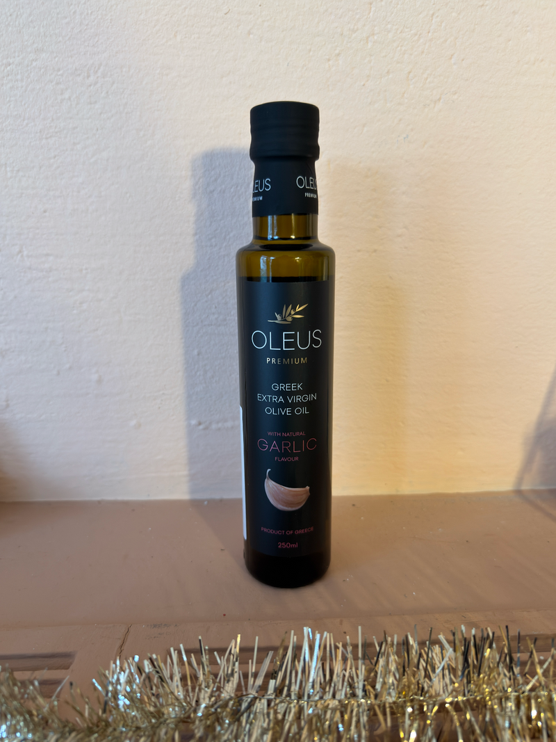 OLEUS griechisches Olivenöl extra nativ mit Knoblauch Geschmack 250ml
